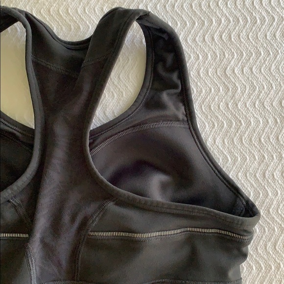 Athleta Turbo Charge workout tank - Picture 6 of 6